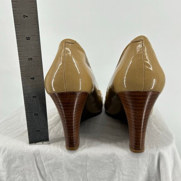 VTG y2k Women's Tan Patent Leather COACH Elora Wedge Peep Toe Buckle Sandals 9M - Picture 6 of 8